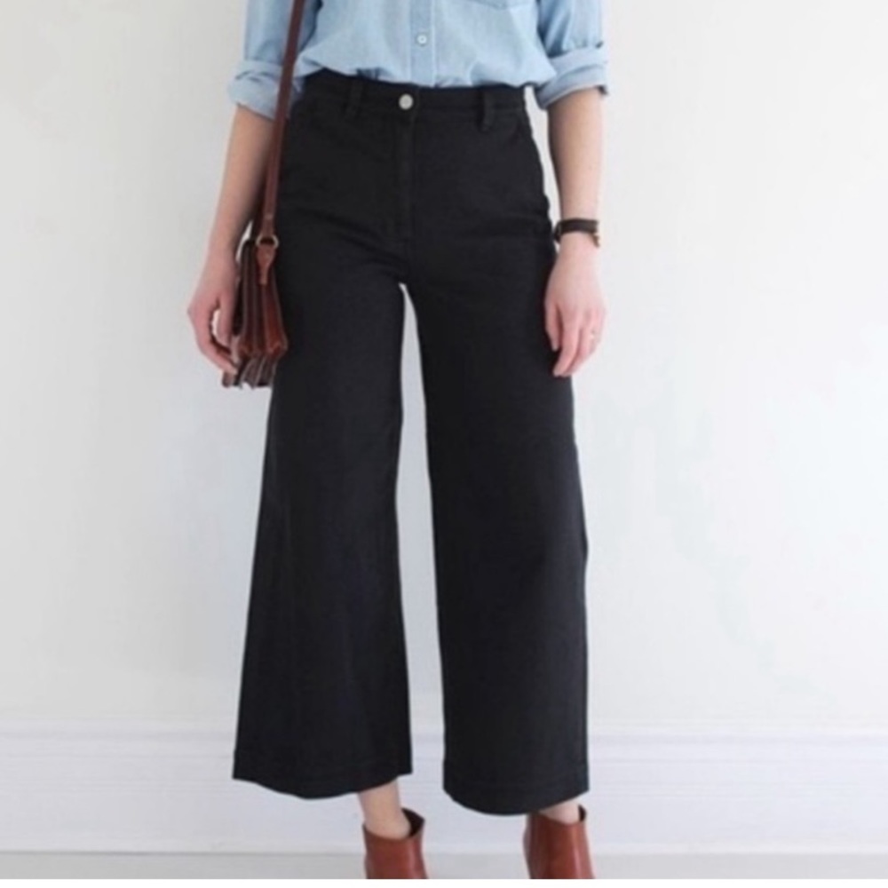 Cropped Hem Wide Leg Everlane Trousers, Size 2, Black